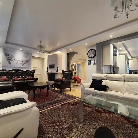 Cozy & Peaceful House In Hyrylae- 14mins Drive From The Helsinki Airport Gasthuis *