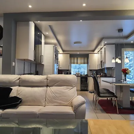 Cozy & Peaceful House In Hyrylae- 14mins Drive From The Helsinki Airport