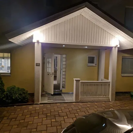 Гостевой дом Cozy & Peaceful House In Hyrylae- 14mins Drive From The Helsinki Airport *