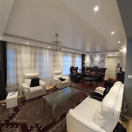 Cozy & Peaceful House In Hyrylae- 14mins Drive From The Helsinki Airport Гостевой дом